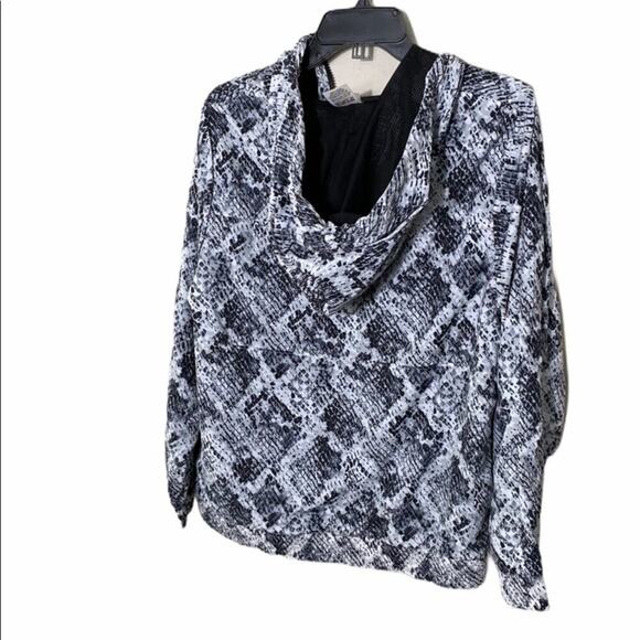 Pink Victoria's Secret Anorak Windbreaker - Picture 3 of 7